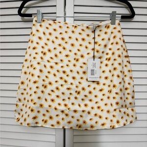 WeWoreWhat Sunflower Mini Skirt - Yellow and White